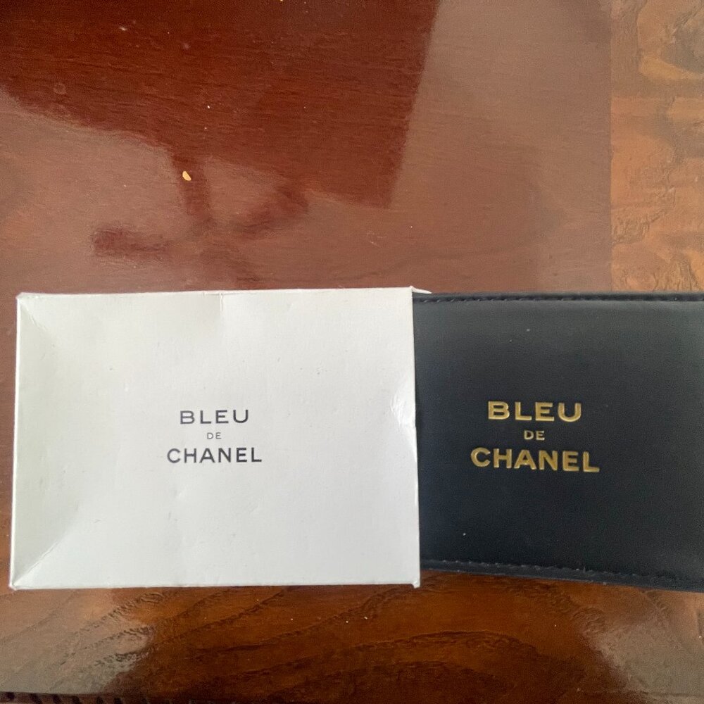 Chanel Blue Black Leather Card Holder